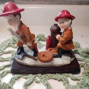 Red Hats Of Courage Firefighter Figurine